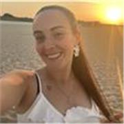 Profesora titulada en inglés. Más de 5 años de experiencia. 
