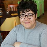 Studente di farmacia offre lezioni di chimica, biologia, anatomia e scienze della terra