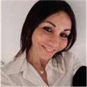 Soy una española que vive en italia desde hace 20 años.  Ofrezco lecciones de español a quien fuese interesado. 