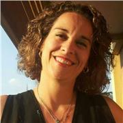 Docente di diritto impartisce lezioni