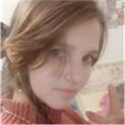 Giovane studentessa bilingua (russo-italiano) insegno italiano di base e anche di più