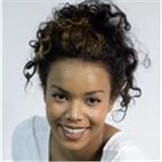 Profesora de inglés bilingüe (el inglés es mi lengua paterna) C2 en conversación, ofrezco clase de gramática y conversación