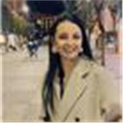 Graduada en Derecho ejerciendo como responsable jurídico de una empresa mientras estudio el máster de abogacía 