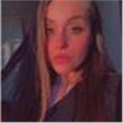 studentessa, disponibile sia per lezioni online che per lezioni presenziali