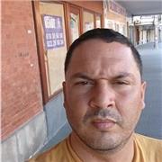 Profesor de Medicina para alumnos de la carrera de Medicina, y para todos aquellos que deseen adquirir cultura médica y superarse.