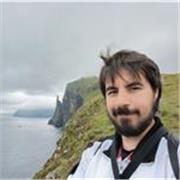 Ofereixo classe de reforç de llengües catalana i castellana, socials, filosofia i llatí