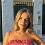 Soy una chica abierta , paciente y me encanta enseñar matemáticas a cualquier persona y ayudar a que le resulte más fácil. 