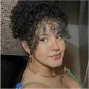 Psicóloga e licencianda em Letras – Inglês, ensino o idioma de forma humanizada, contextualizada e integrando cultura