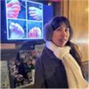 Profesora de inglés con amplia experiencia en niveles básico, intermedio y avanzado