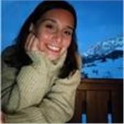 Studentessa di Lettere moderne impartisce lezioni di italiano, storia e filosofia. Anche scienze umane per il liceo. 