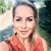 Gerne bin ich da um dir auf deinem Weg mit deinen Themen zu helfen und dich unterstützend zu begleiten. Nichts ist unmöglich