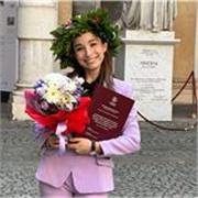 Sono una laureata magistrale con lode in psicologia clinica che offre ripetizioni online e aiuto compiti a bambini di elementari e medie.