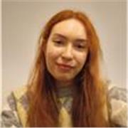 Profesora de Inglés graduada en Filología Inglesa, imparte clases para todos los niveles 