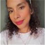 Maestra de apoyo en la materia de inglés básico para niños de primaria y secundaria