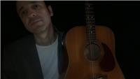 Aulas de violão, guitarra e baixo com noções de canto