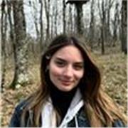 Studentessa di Chimica industriale offre ripetizioni di scienze e lingue