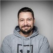 Offro lezioni private di fotografia a principianti ed anche a bambini di elementari e medie, adattandomi alle vostre esigenze!