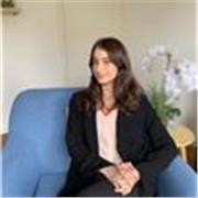 I'm a warm, caring and engaging peson who loves connecting with others and having meaningful conversations.