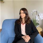 I'm a warm, caring and engaging peson who loves connecting with others and having meaningful conversations.