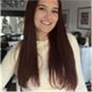 Profesora de inglés que vivió un año en Estados Unidos, apta para dar clases hasta la ESO.