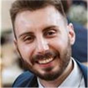 Como Director Comercial y de Marketing estoy especializado en el desarrollo de proyectos especialmente en Retail