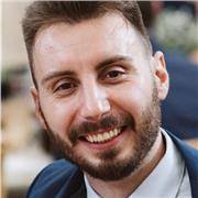 Como Director Comercial y de Marketing estoy especializado en el desarrollo de proyectos especialmente en Retail