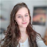 Étudiante en sciences propose du soutien scolaire et de l'aide aux devoirs de la primaire au lycée