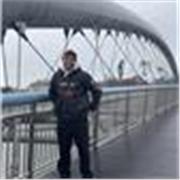 Puedo dar varias materias, principalmente matemáticas. Aunque lo que más me gusta impartir repaso de todo