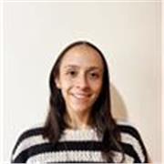 Profesora de danza a profesionales o no profesionales de ballet, jazz, Estiramiento y Fortalecimiento. A todo tipo de persona