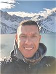 Profesor de educación física, especialista en natación en niveles de iniciación, especialización y competitivo