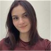 Profesora de asignaturas de ESO o bachillerato. Responsable, paciente y dinámica