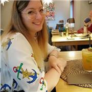 Laureata magistrale in Lingue e Letterature straniere fornisce aiuto compiti e ripetizioni per le materie linguistiche (inglese/francese)