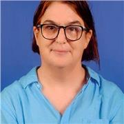 Tutora de inglés con excelentes resultados en la enseñanza del inglés para niños de 4 a 14 años