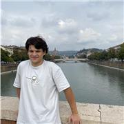 Laureato in triennale impartisce lezioni di chimica, biologia e fisica a tutti gli studenti che intendono potenziare le competenze apprese a scuola (sia ai fini scolastici che al fine di superamento test di ammissioni nelle varie facoltà scientifiche)