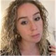 Laureanda in mediazione linguistica impartisce ripetizioni di italiano, inglese e francese
