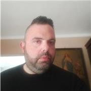 Laureato offre lezioni in Italiano,Storia e Geografia per ragazzi di scuola media e superiore