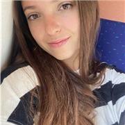 Hola, soy Lucía Blasco y me encantan los idiomas y el ámbito de la educación. Imparto clases de apoyo escolar e inglés (primaria, ESO, bachillerato, preparación adultos para EOI y oposiciones)