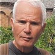 professeur de français, ayant une expérience:
- de 16 ans dans l'enseignement FLE;
-20 ans dans l'orientation scolaire ...