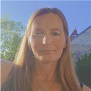 Je donne des cours particuliers a tous les élèves de primaire