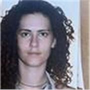 Profesora de sociología, monitora de tiempo libre y educadora. 