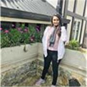 Offro lezioni di inglese livello madrelingua per bambini e ragazzi dai 6 ai 15 anni.