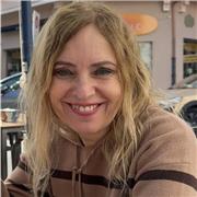 Profesora de inglés con más de 10 años de experiencia imparte clases de manera presencial
