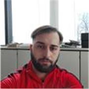 Lavoro come tecnico da 6 anni, ho svolto traguardi da tecnico Junior a Senior con titolo perito informatico