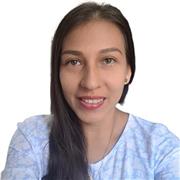 Profesor de Biología que dicta clases a todos los niños de todas las edades