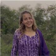 Yoga, Atemarbeit & Meditation online für Anfänger und Fortgeschrittene. 
Zertifizierte Yoga-Lehrerin mit Erfahrung aus Indien.