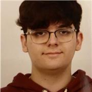 Me adapto a las dificultades del alumno y me encanta enseñar a los demás