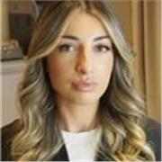 Profesora de apoyo escolar y español con metodología dinámica y personalizada para niños, adolescentes y adultos.