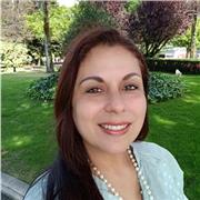 Profesora de Geografía imparte clases particulares a niños de primaria