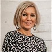 Profesora de neerlandés, especializada en enseñar el idioma a niños, jóvenes y adultos a través de un enfoque lúdico y dinámico.