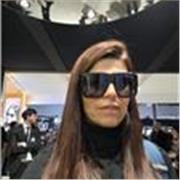 Óptica titulada con ganas de ayudar a comunicarse a todos los que tengas ganar de aprender español